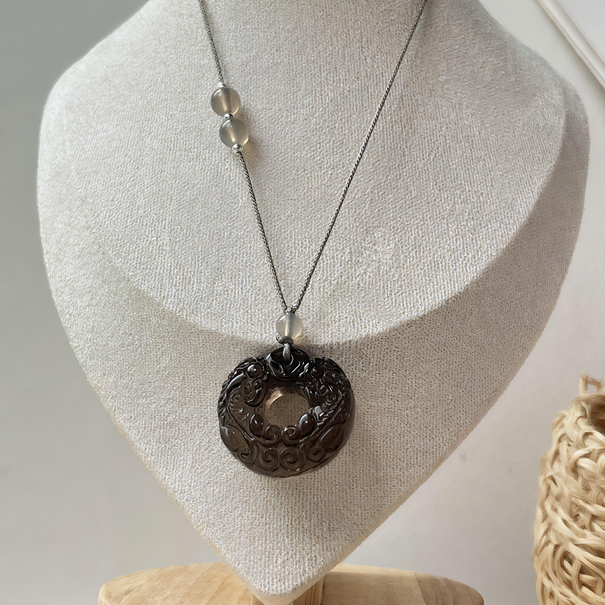 Timeless Essence Retro Natural Ore Crystal Necklace